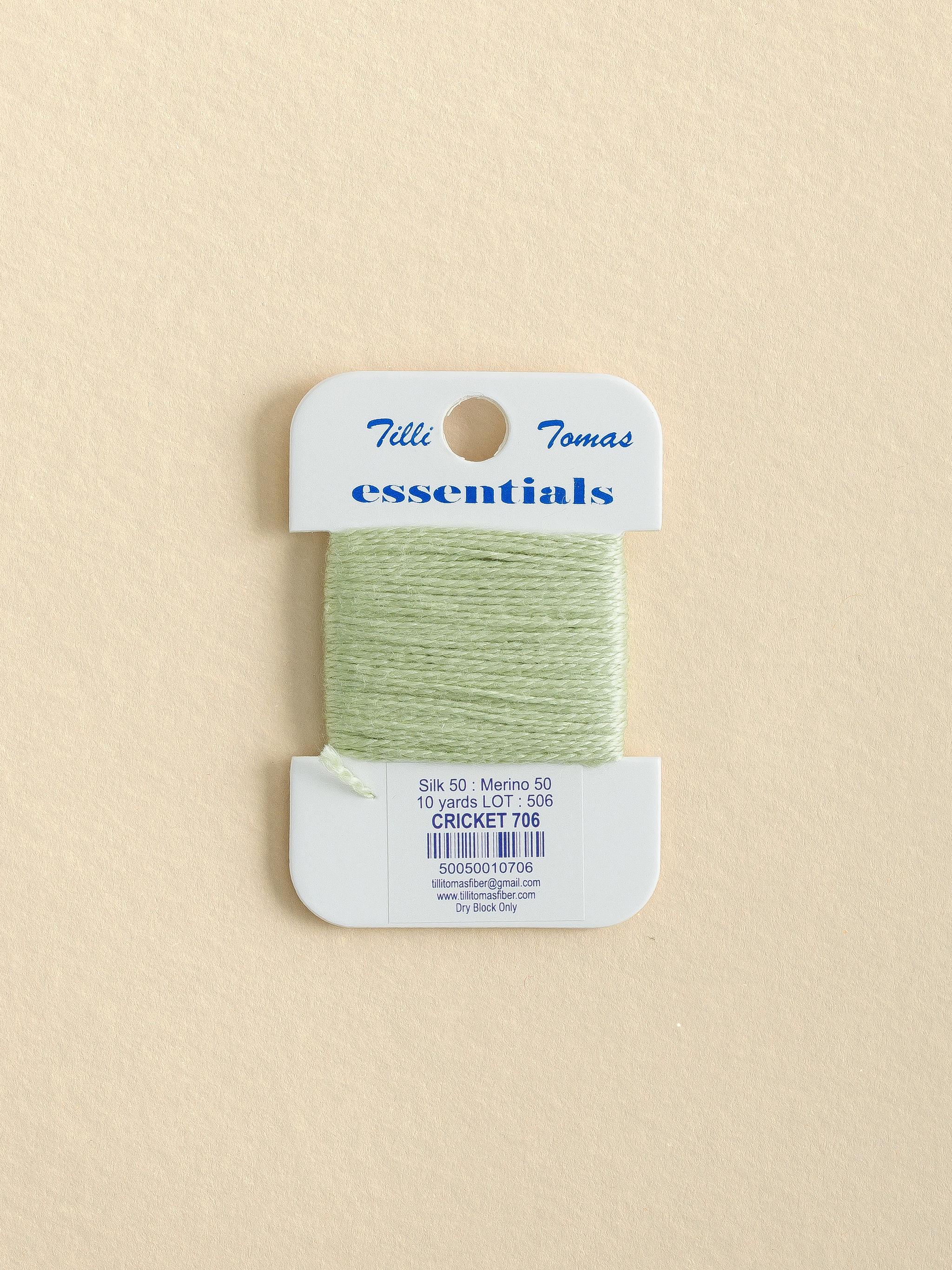 Essentials Cricket 706