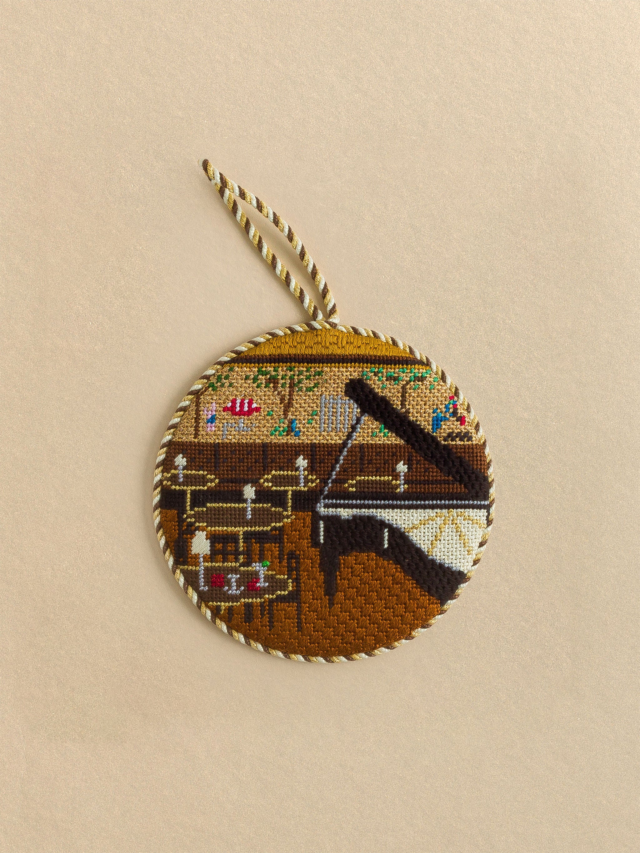 Bemelmans Bar at the Carlyle with Stitch Guide