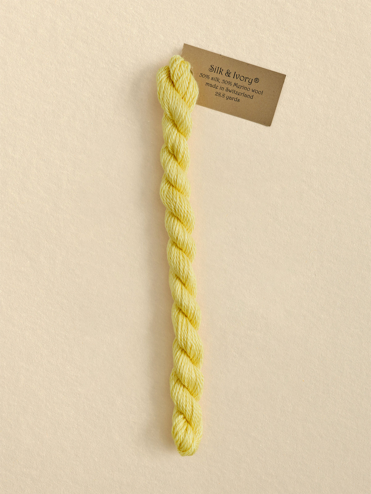Silk & Ivory Daffodil 030