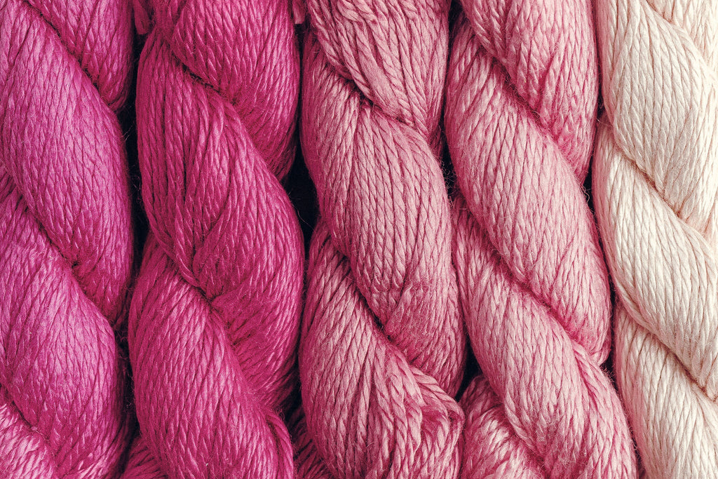 Pepper Pot Pink Silk Threads | Le Fil