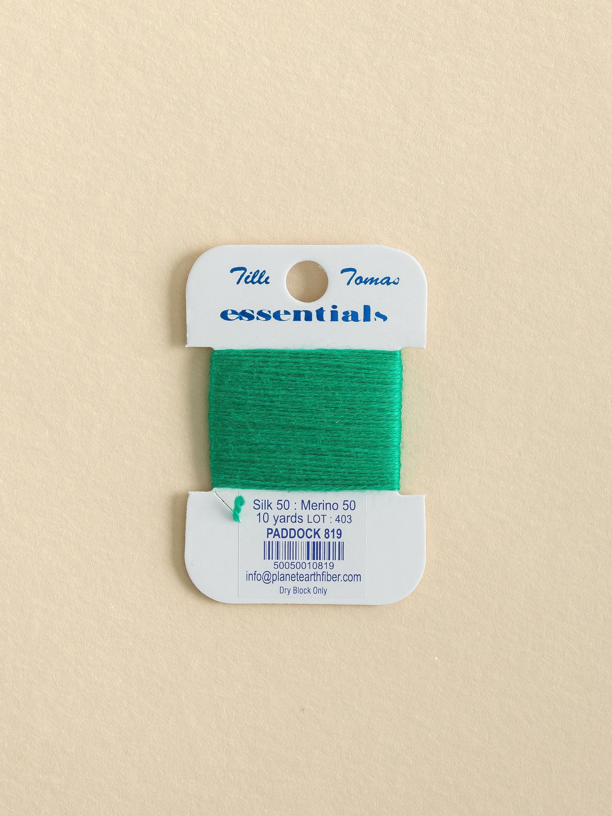 Essentials Paddock 819