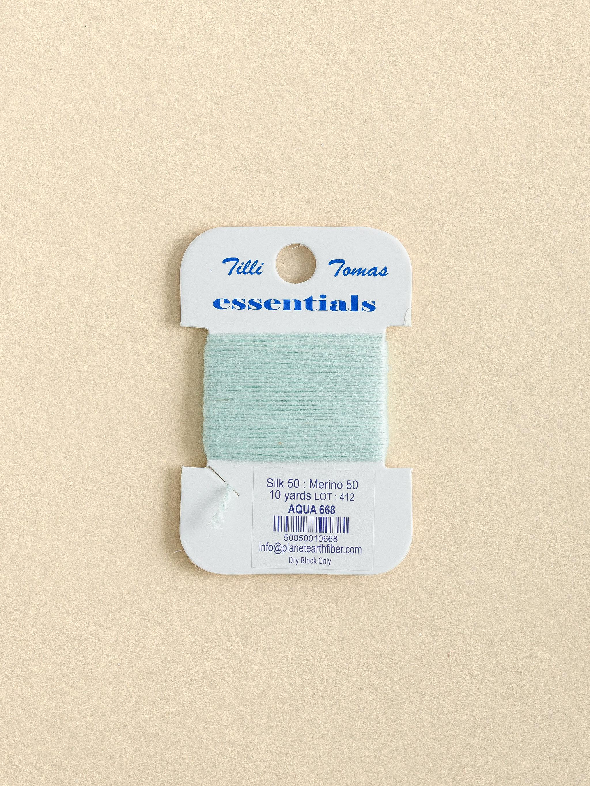 Essentials Aqua 668