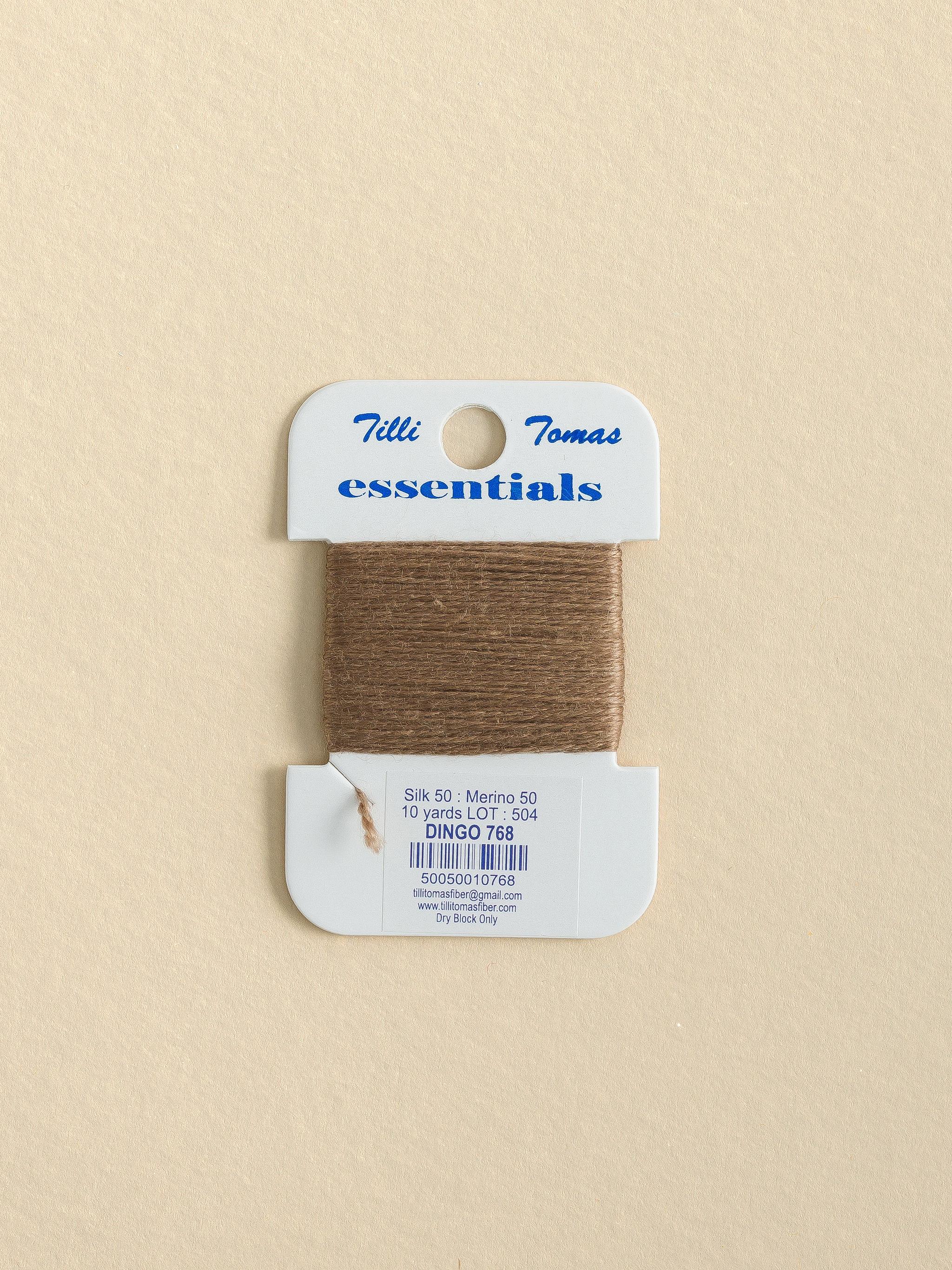 Essentials Dingo 768