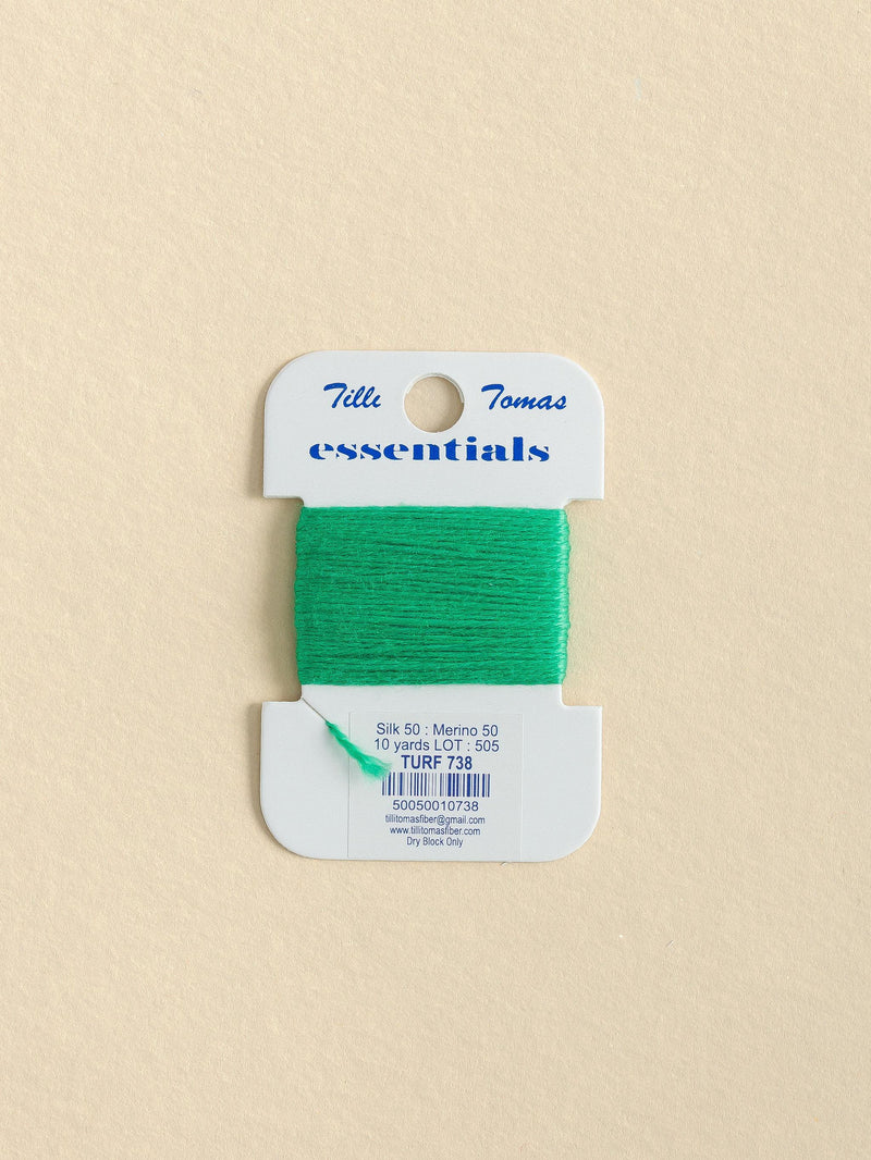Essentials Turf 738