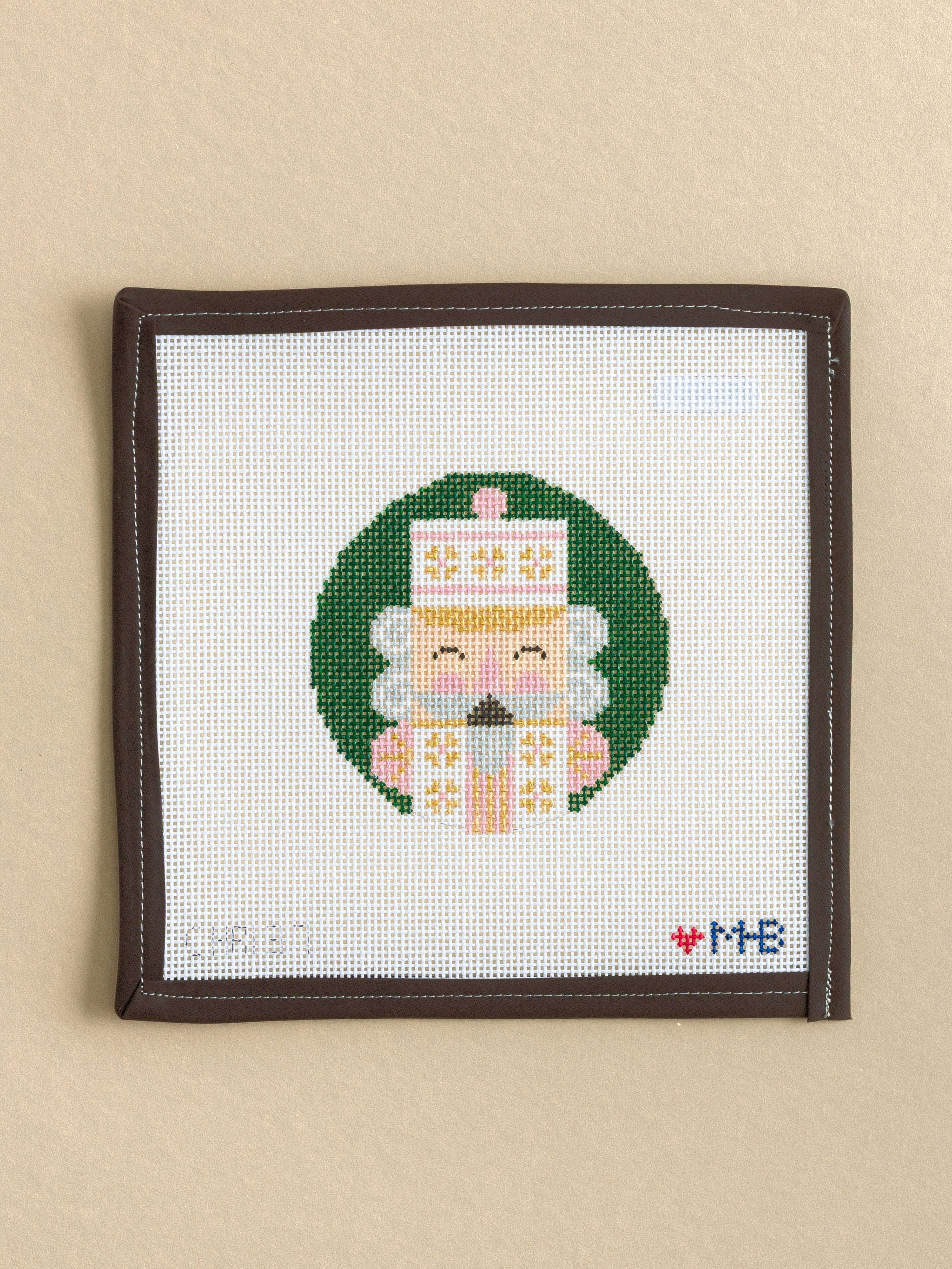 Nutcracker Elliot Round