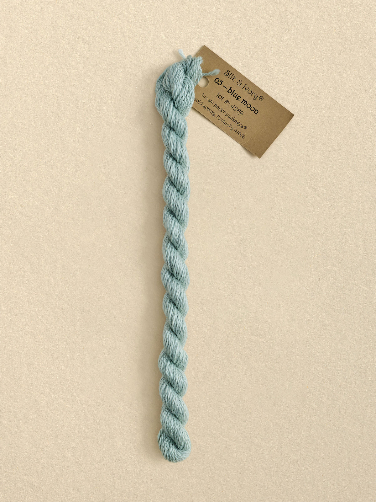 Silk & Ivory Blue Moon 005